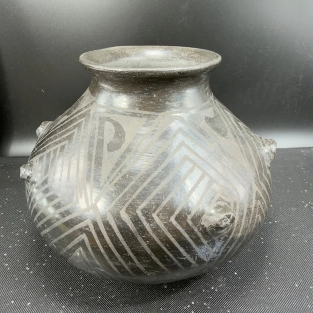 Mexican Barro Negro Black Clay Pottery Vase Cutout Oaxaca Folk Art Raised Accent